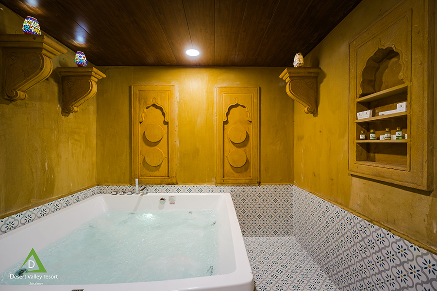 Majestic Tent with Jacuzzi